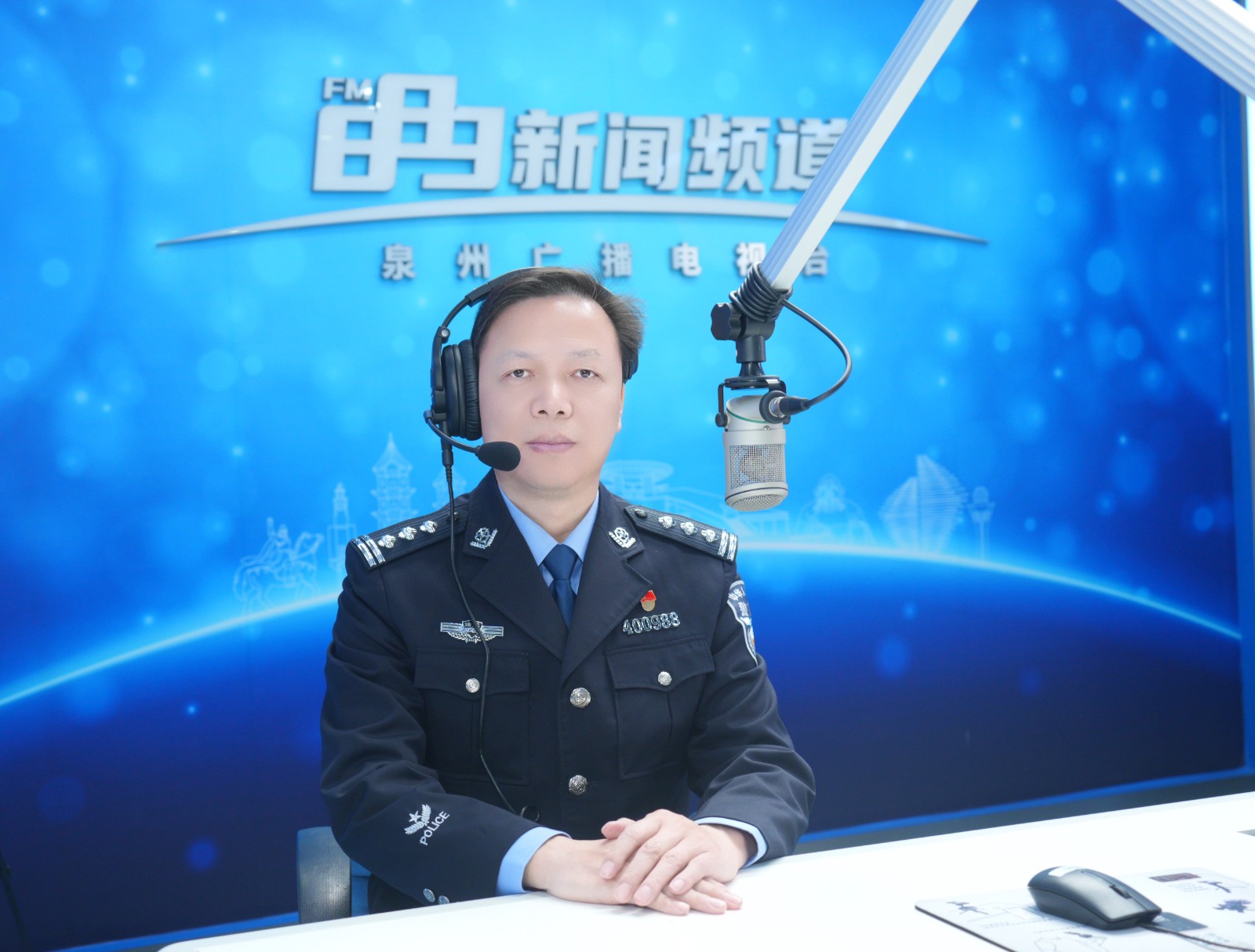 《在线访谈》关注大拼经济、大抓发展，全面奋战“项目提效年”特别专题