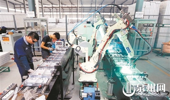 泉州一家公司通过一系列技改项目提高产能。 泉州一家公司通过一系列技改项目提高产能。