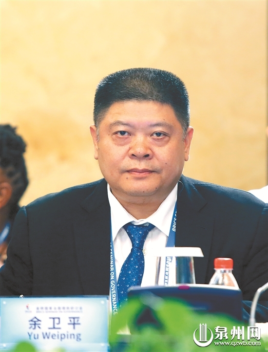 中国中车股份有限公司副总裁 余卫平