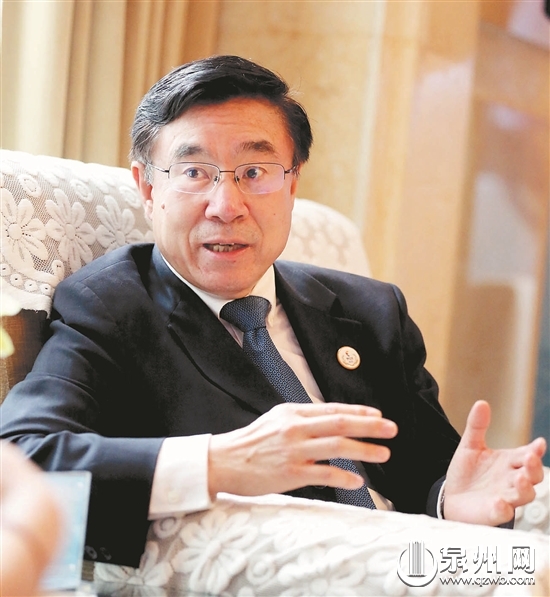 中国外文局原副局长、中国翻译协会副会长 黄友义